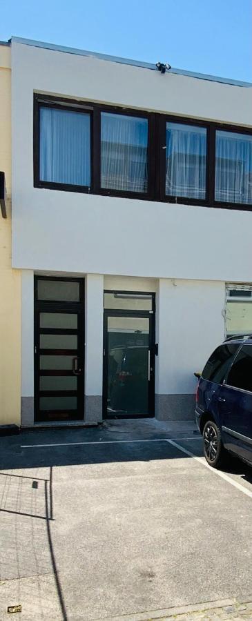 Sehr Schoenes Haus Mit Terasse Naehe Duesseldorf Leilighet Krefeld Eksteriør bilde